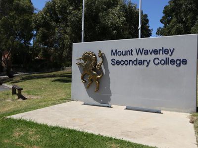 14 Charlton Street, Mount Waverley