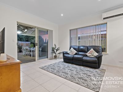 9 Mcpherson Avenue, Noranda
