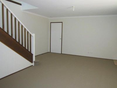 3 / 5 Robertson St, Shellharbour