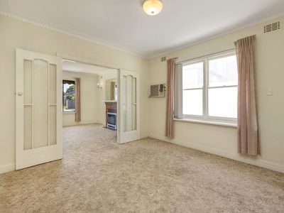 66 Beddoe Avenue, Bentleigh East