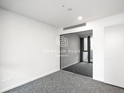 214 / 19 George Julius Avenue, Zetland