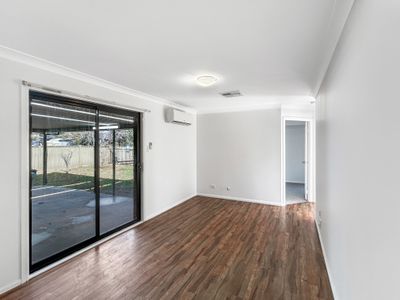 27 Websdale Drive, Dubbo