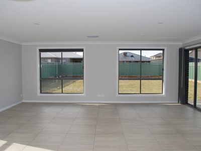 24 Argyle Avenue, Dubbo