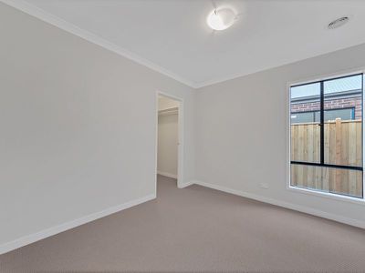 267 Heather Grove, Clyde North