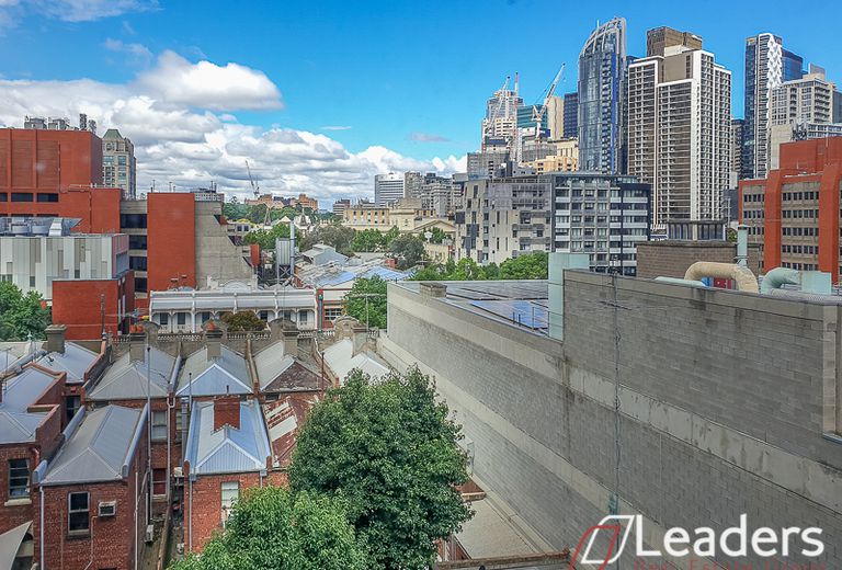 776 / 488 SWANSTON STREET, Carlton