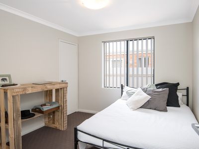 1 / 145 Bourke Street, Piccadilly