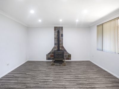 9 Kookaburra Place, Barrack Heights