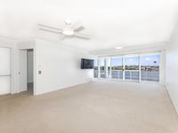 135 Macquarie Street, Teneriffe