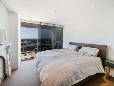 1806 / 96 Bow River Crescent, Burswood