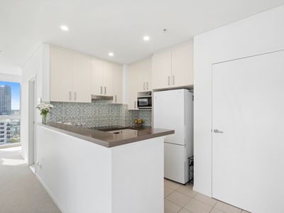 1601 / 4 COMO CRESCENT, Southport