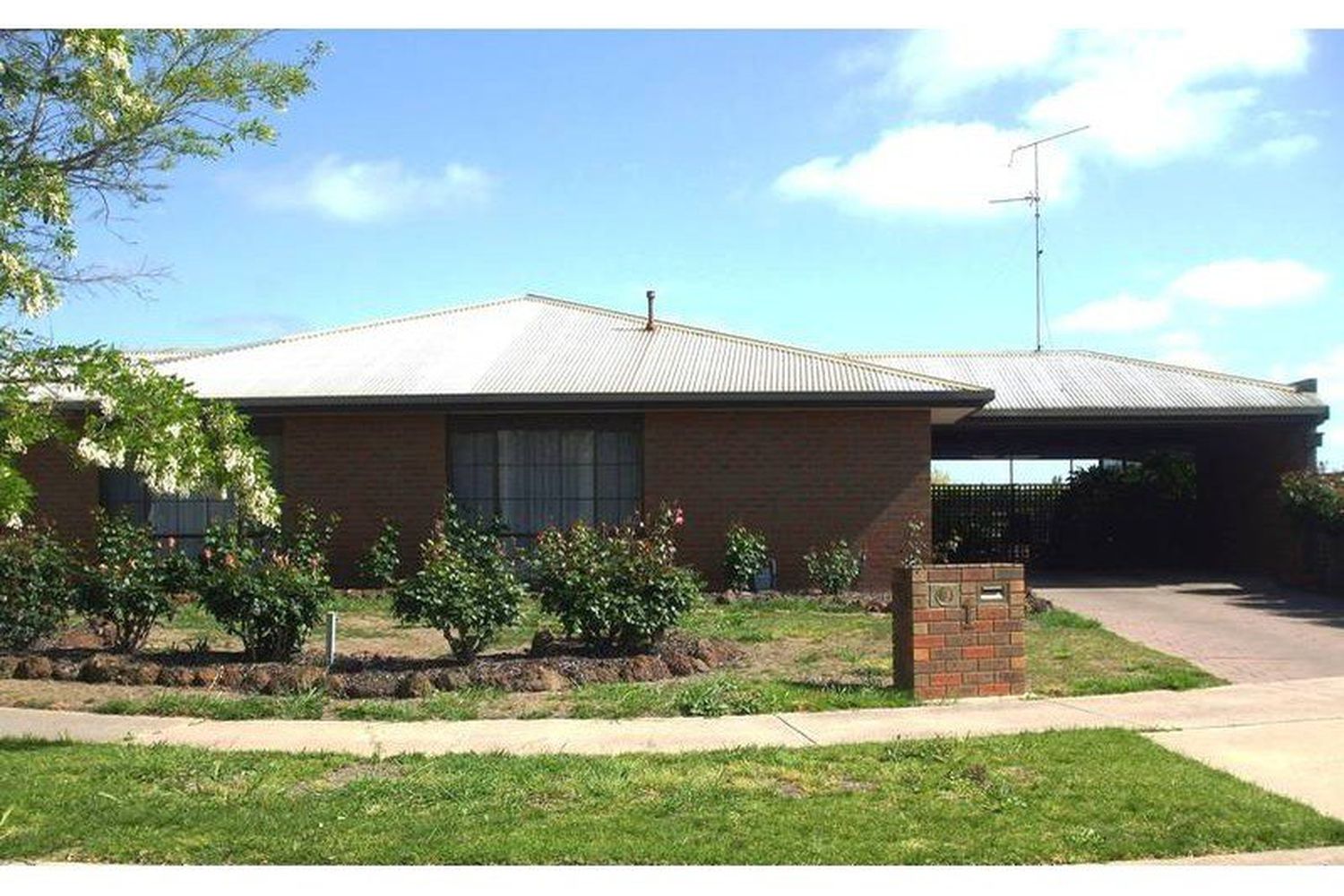 1 Lukin Court, Horsham