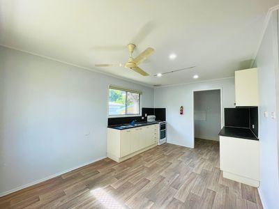 11 Leslie Drive, Moranbah