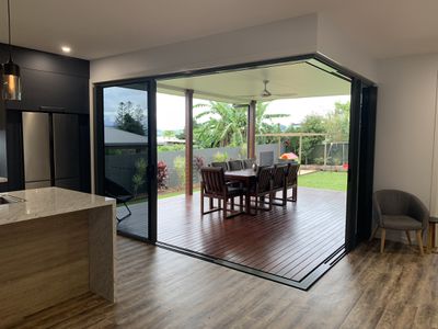 35 LAVENDER CRESCENT, Atherton