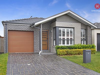 15 Gorgon Avenue, Elizabeth Hills