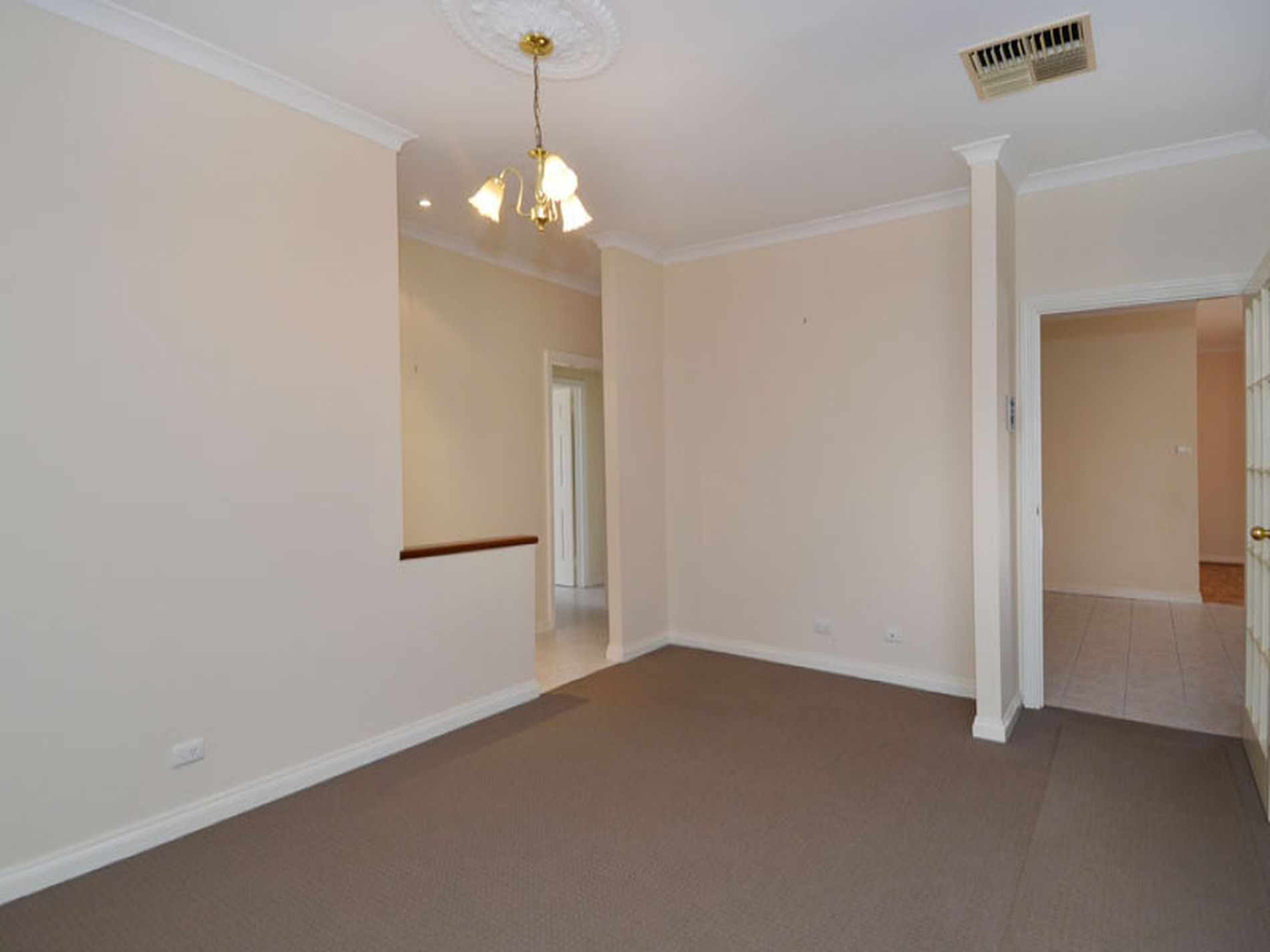 6 Kunanalling Avenue, Kalgoorlie