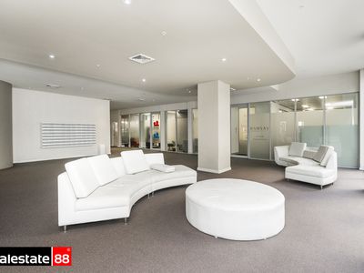 10 / 996 Hay Street, Perth
