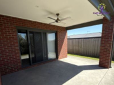 8 Golf View Street, St Leonards