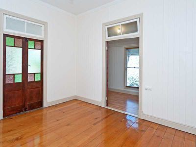 9A Queen Street, Newtown