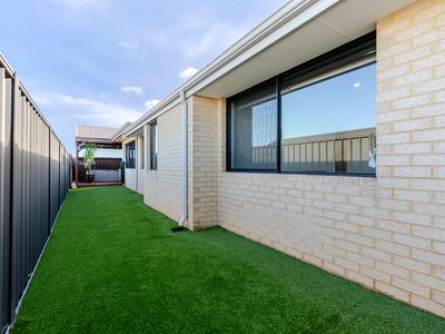 30 Lemon Gum Drive, Baldivis