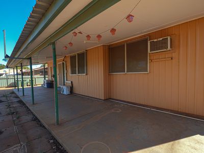 2 Cone Place, South Hedland