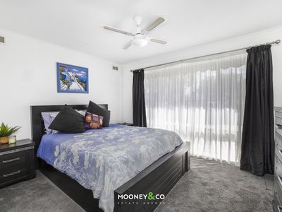 16 James Cook Drive, Cranbourne