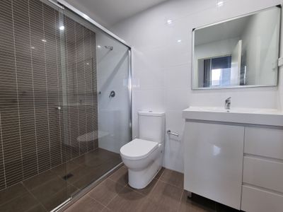 1212 / 11 Charles Street, Canterbury