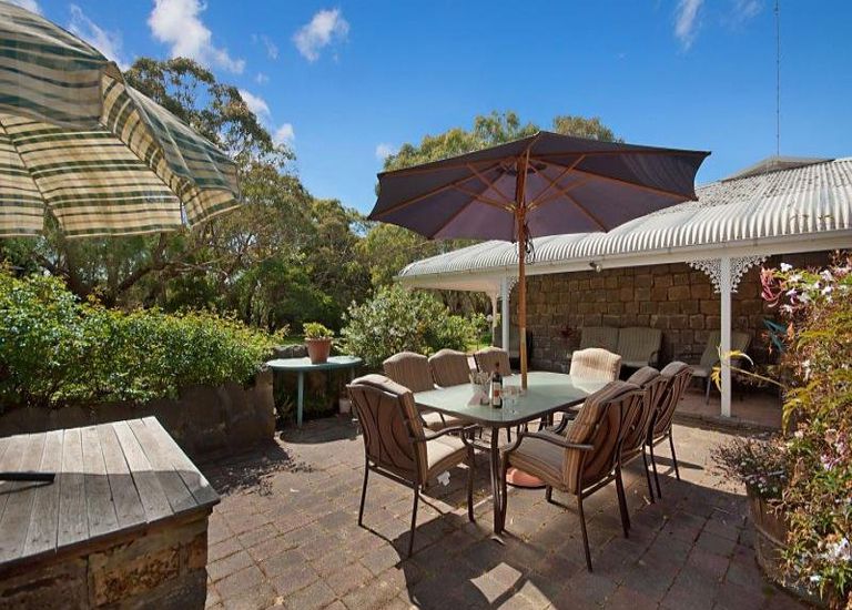 135 Heath Road, Portland