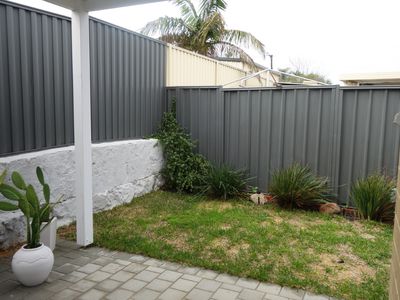 13 Bardsley Avenue, Girrawheen