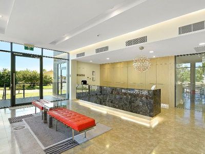 2102 / 1 Marina Promenade, Paradise Point