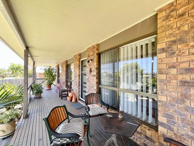 9 Vanda Street, Urangan