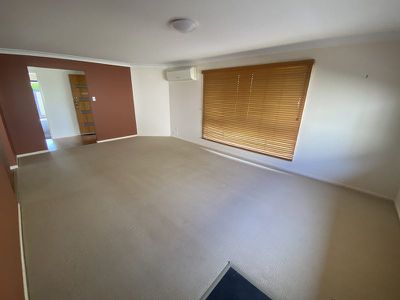 32 Hillview Parade, Kingaroy