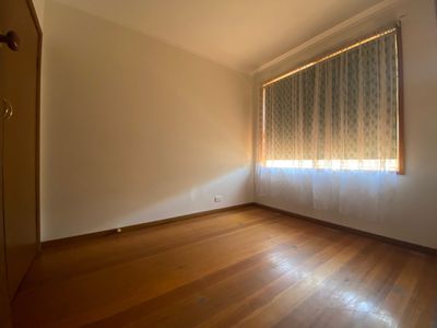 1 / 8 Parker Street , Werribee