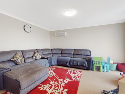 11 Thornett Place, Dubbo