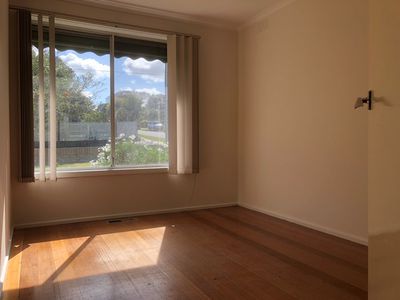 1 / 49 Packham Street, Box Hill North