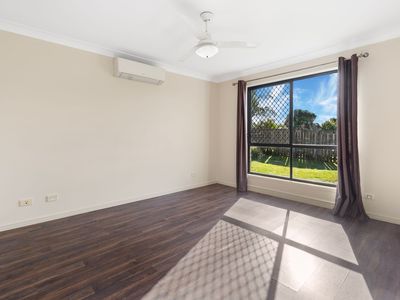 69 Billinghurst Crescent, Upper Coomera