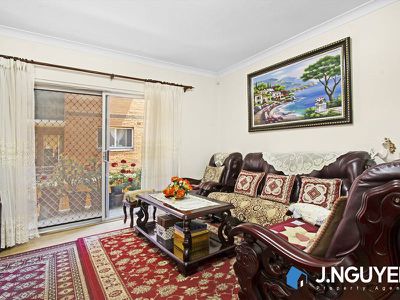 1 / 8 Fisher Street, Cabramatta