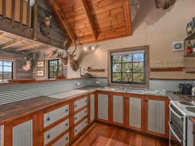 54 Thiessen Crescent, Miena