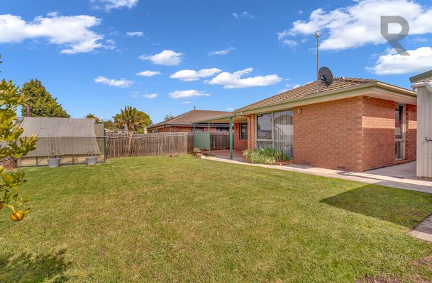 8 Crawley Court, Craigieburn