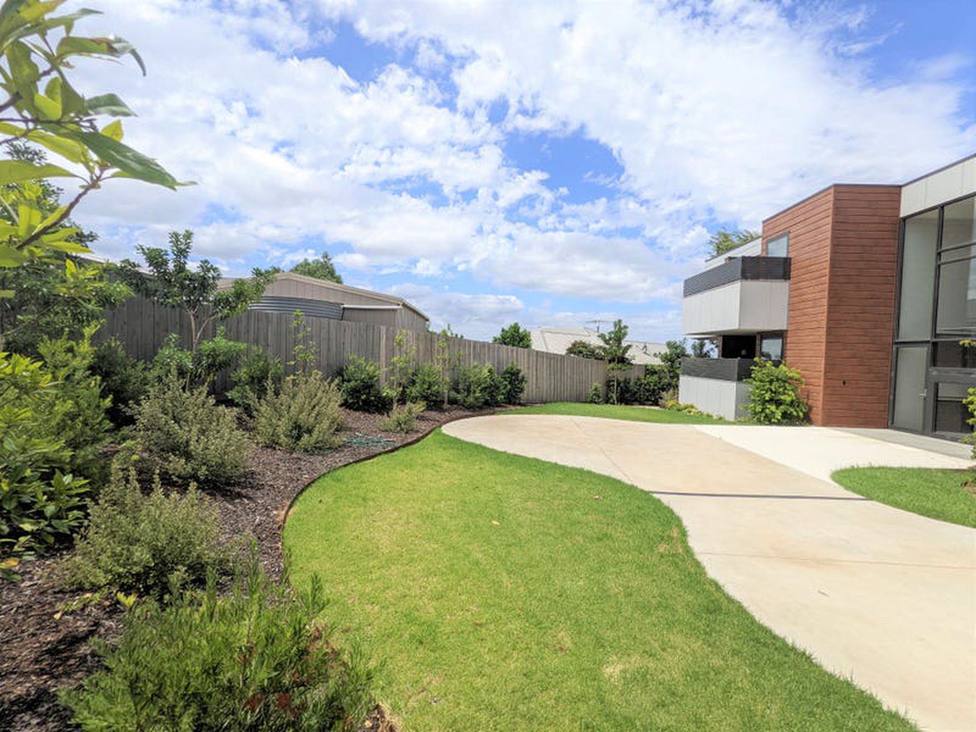 2 / 102 Colac Road, Highton