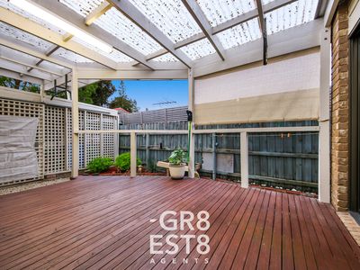 28 Fenfield Street, Cranbourne