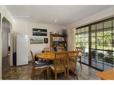 4 Oakland Drive, Tewantin