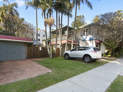 239-241 Boundary St cnr Ward St, Coolangatta