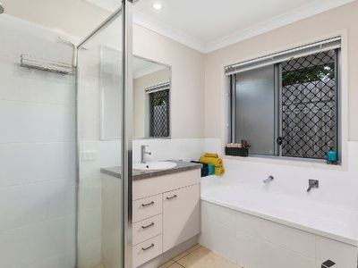 8 Silky Oak Court, Peregian Springs