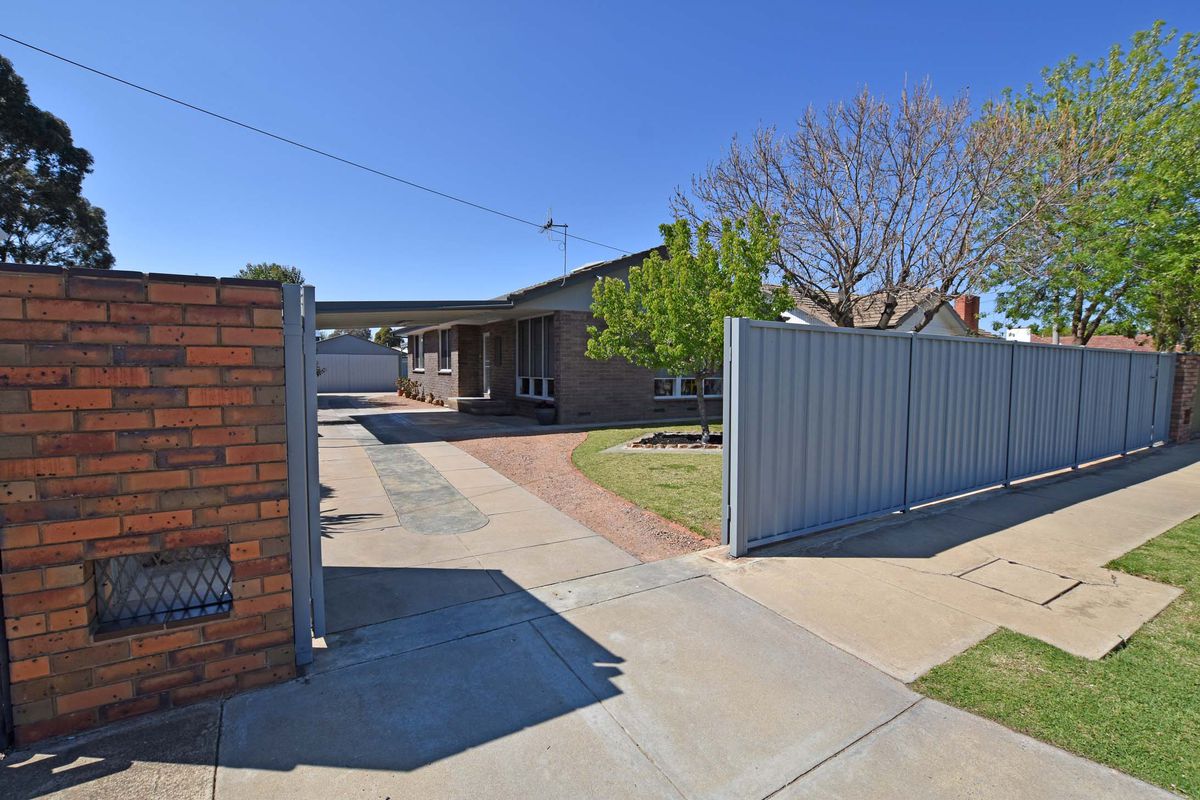 98 Albion Street, Kyabram