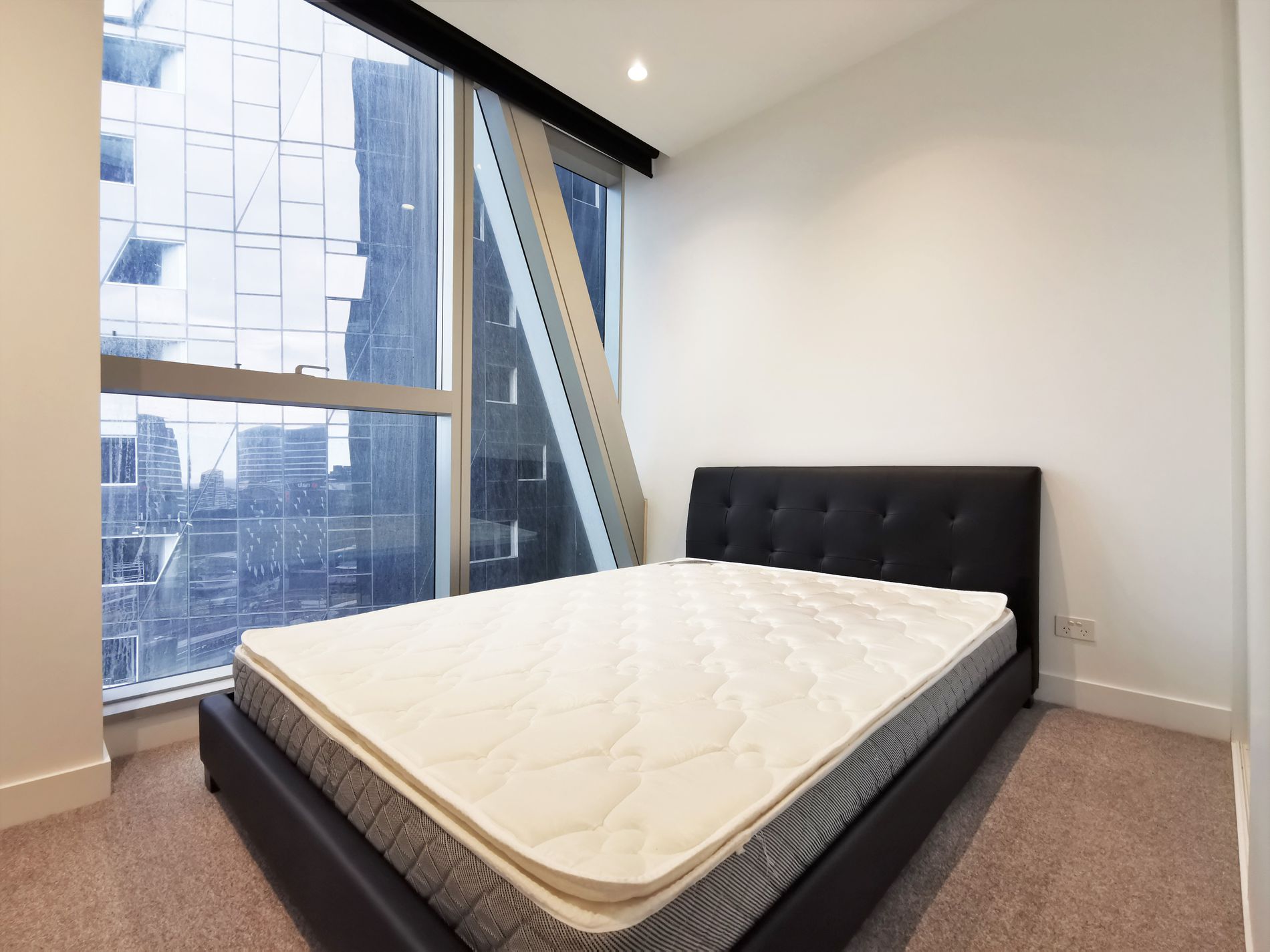 1903 / 260 Spencer Street, Melbourne