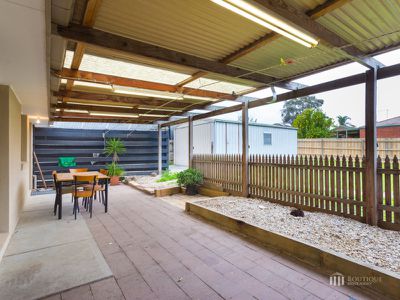 8 Hillview Rise, Hampton Park