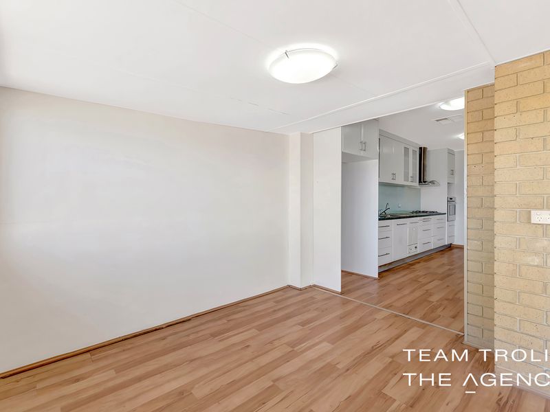 22 / 11 Boyd Crescent, Hamilton Hill