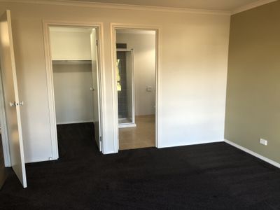 15 Bayfield Court, Newcomb