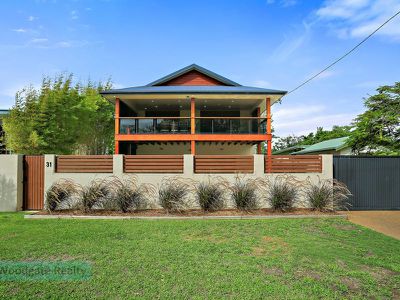 31 Esplanade, Woodgate