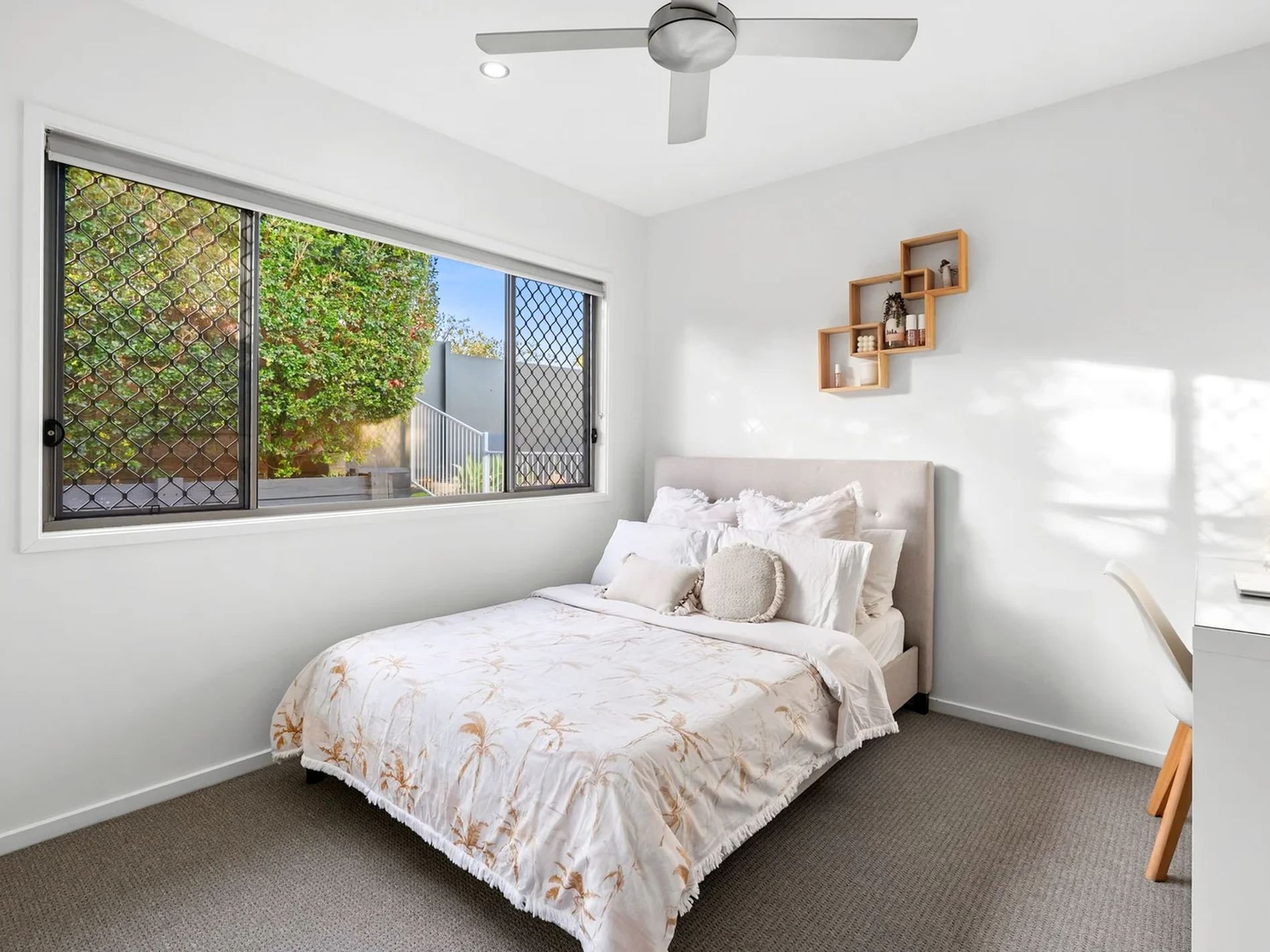 22 Honeyeater Crescent, Peregian Springs